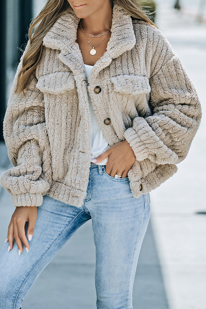 Veste boutonnée en molleton en peluche avec poche de couleur unie kaki