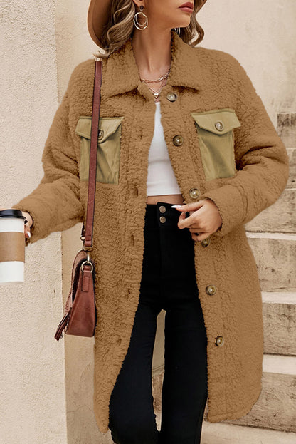 Manteau teddy à simple boutonnage avec poche à rabat contrasté beige